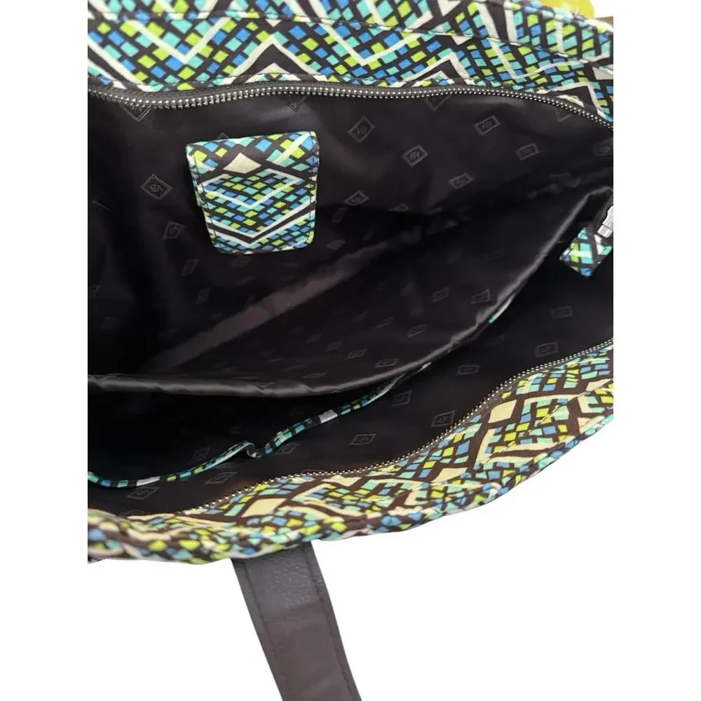 Vera Bradley Iconic Commuter Tote Padded Laptop Sleeve in Rainforest Pattern EUC